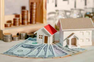 How Local Cash Buyers Simplify Selling Your Home Quickly and Easily